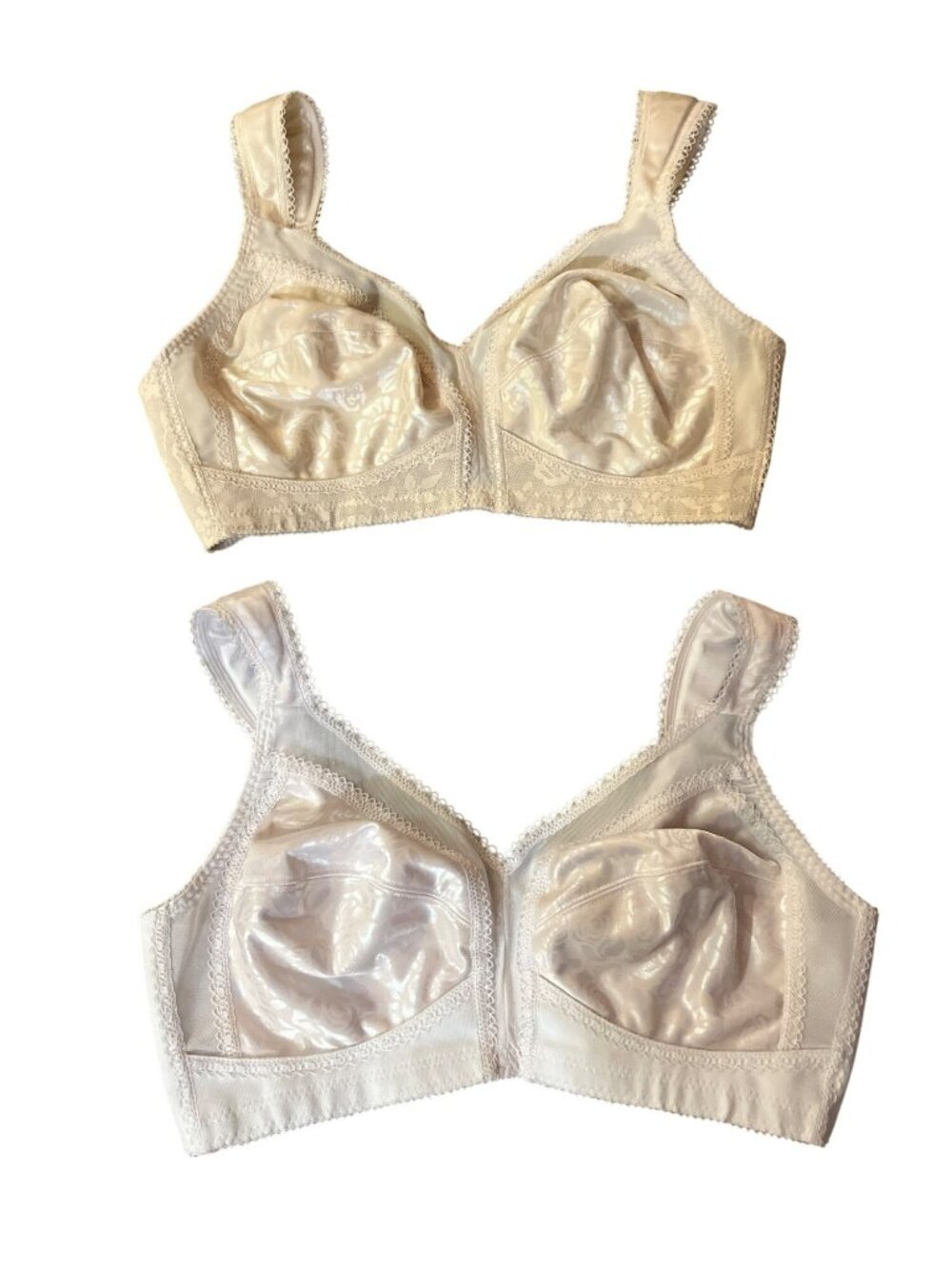 Playtex 4693 36C Wire Free Bras Beige White Lot 2 Used
